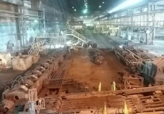 کاهش تولید ناشی از قطعی برق در گروه ملی فولاد ایران