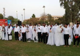 آیین اهدای ۹۰ سرویس جهیزیه به زوج‌ های جوان خوزستانی برگزار شد+گزارش تصویری