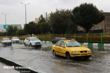 اداره کل هواشناسی خوزستان در اطلاعیه ای نسبت به ورود سامانه بارشی از اوایل وقت سه شنبه در استان، هشدار سطح نارنجی صادر کرد.